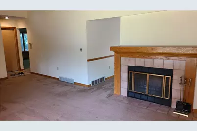 10112 Nancy Dr, Vernon Township, PA 16335 - Photo 5