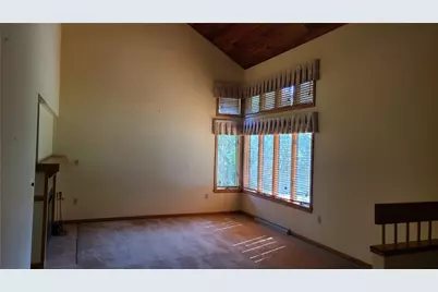 10112 Nancy Dr, Vernon Township, PA 16335 - Photo 3