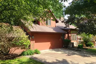 10112 Nancy Dr, Vernon Township, PA 16335 - Photo 3