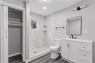 297 Grandview Way, Charleroi Boro, PA 15022 - Photo 9