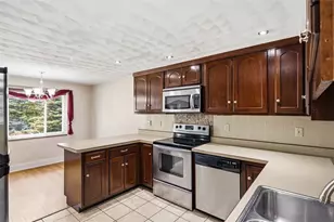 121 Chalfonte Ave, Pittsburgh, PA 15229 - Photo 9