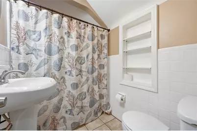 121 Chalfonte Ave, Pittsburgh, PA 15229 - Photo 17