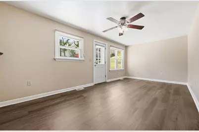 121 Chalfonte Ave, Pittsburgh, PA 15229 - Photo 13