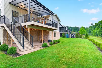 321 Crest Ln, Adams Township, PA 16046 - Photo 47