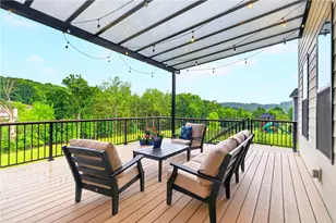 321 Crest Ln, Adams Township, PA 16046 - Photo 23