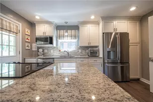 2418 Orlando Pl, Blackridge, PA 15235 - Photo 9