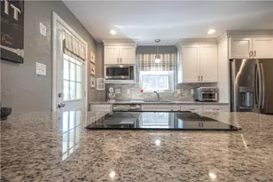 2418 Orlando Pl, Blackridge, PA 15235 - Photo 7