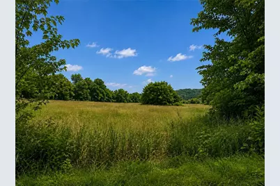 518 Shadyrest Rd, Franklin Township, PA 16117 - Photo 7