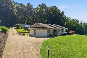 195 Browns Hill Rd, Middlesex Township, PA 16059 - Photo 3
