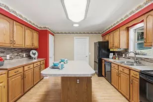195 Browns Hill Rd, Middlesex Township, PA 16059 - Photo 11