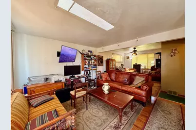 33 Camfield Street, Pittsburgh, PA 15210 - Photo 3