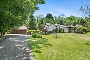 3672 Saxonburg Blvd, Indiana Township, PA 15238 - Photo 3