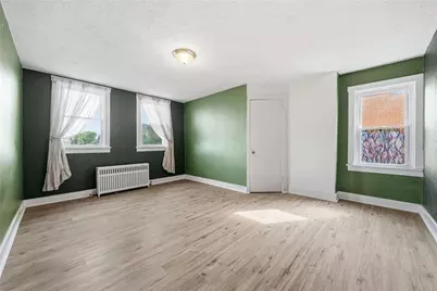 27 W Bellecrest Avenue, Pittsburgh, PA 15227 - Photo 23