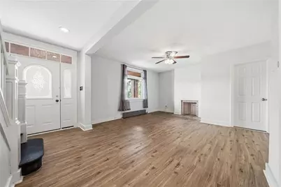 27 W Bellecrest Avenue, Pittsburgh, PA 15227 - Photo 3