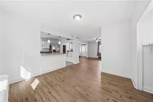 27 W Bellecrest Ave, Pittsburgh, PA 15227 - Photo 7