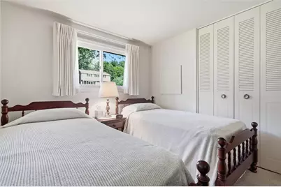 5968 Irishtown Rd, Bethel Park, PA 15102 - Photo 23