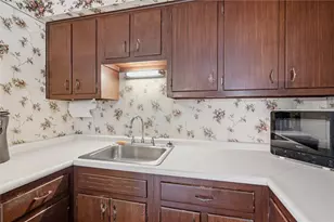 5968 Irishtown Rd, Bethel Park, PA 15102 - Photo 11