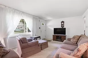 5968 Irishtown Rd, Bethel Park, PA 15102 - Photo 5