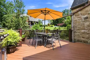 1134 Greenridge Ln, Green Tree, PA 15220 - Photo 15
