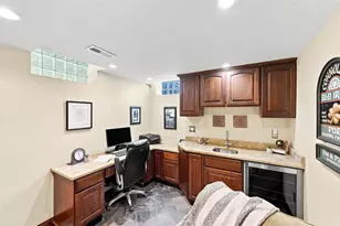 1134 Greenridge Ln, Green Tree, PA 15220 - Photo 33