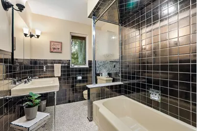 1067 Summer Place, Pittsburgh, PA 15243 - Photo 19