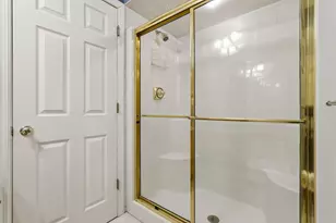 1067 Summer Pl, Pittsburgh, PA 15243 - Photo 31