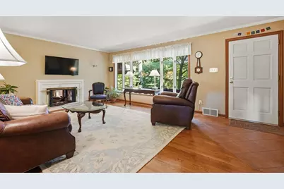 1067 Summer Place, Pittsburgh, PA 15243 - Photo 3