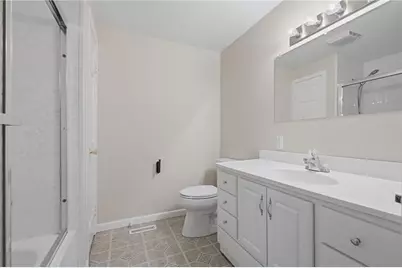 6150 Penn Dr, Penn Township, PA 16002 - Photo 11