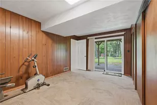 6150 Penn Dr, Penn Township, PA 16002 - Photo 19