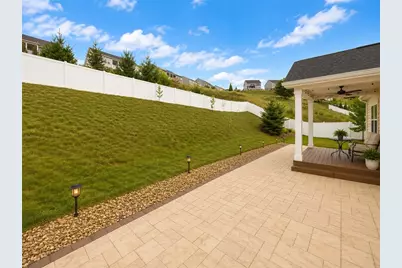 123 Pinevalley Dr, Ross Twp, PA 15229 - Photo 17