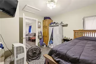 214 W Vine St, Mt Pleasant Boro, PA 15666 - Photo 7