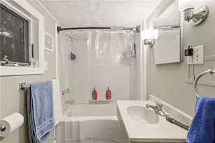 214 W Vine St, Mt Pleasant Boro, PA 15666 - Photo 11