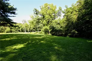 382 Fry Hollow, Hempfield Township, PA 15639 - Photo 11