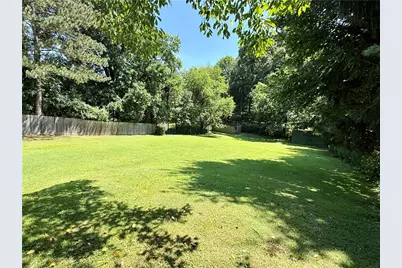 2654 W Hardies Rd, Hampton, PA 15044 - Photo 3