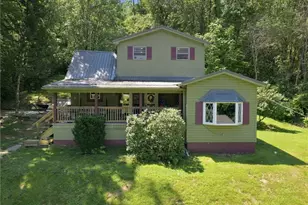 904 Old State Rd, Kiskiminetas Township, PA 15613 - Photo 1