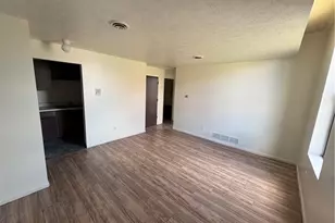 570 Miller Ave, Clairton, PA 15025 - Photo 3