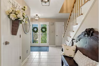 514 Hollydale Drive, Bethel Park, PA 15102 - Photo 9