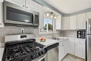 614 Dressel Rd, Pittsburgh, PA 15101 - Photo 17