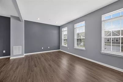 2263 Flint Dr, South Strabane, PA 15301 - Photo 7