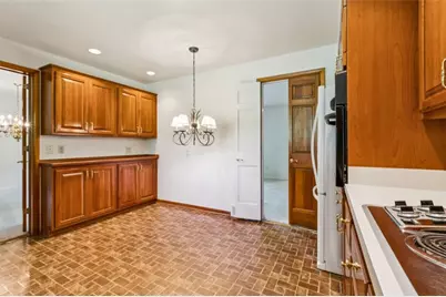 127 Allan Dr, Beaver, PA 15009 - Photo 11