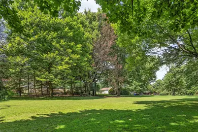 161 Margaret Dr, Beaver Falls, PA 15010 - Photo 5