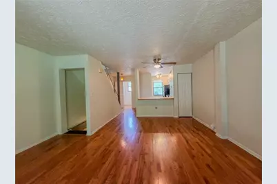 134 Forest Dr, Seven Fields Boro, PA 16046 - Photo 7