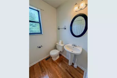 134 Forest Dr, Seven Fields Boro, PA 16046 - Photo 11