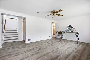 5101 Leona Dr, Pittsburgh, PA 15227 - Photo 5