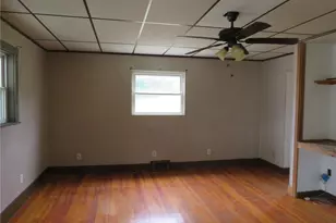 26 Campbell Dr, Avella, PA 15312 - Photo 9