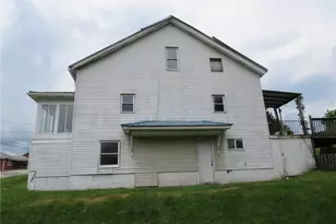 26 Campbell Dr, Avella, PA 15312 - Photo 5