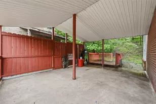 233 MacFarlane Dr, Pittsburgh, PA 15235 - Photo 27