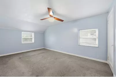 233 Macfarlane Dr, Pittsburgh, PA 15235 - Photo 19