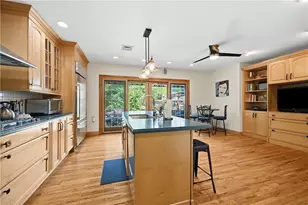 140 Woodhaven Dr, Pittsburgh, PA 15228 - Photo 13