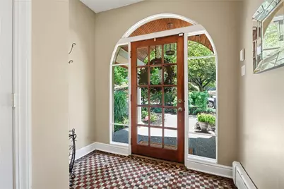 140 Woodhaven Drive, Pittsburgh, PA 15228 - Photo 3